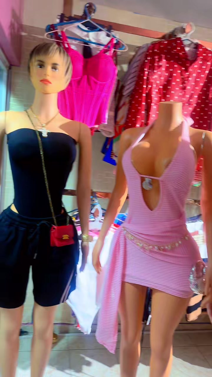 @labarbarafashion