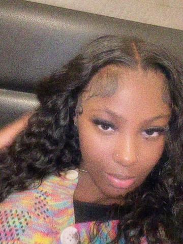 @Breonni