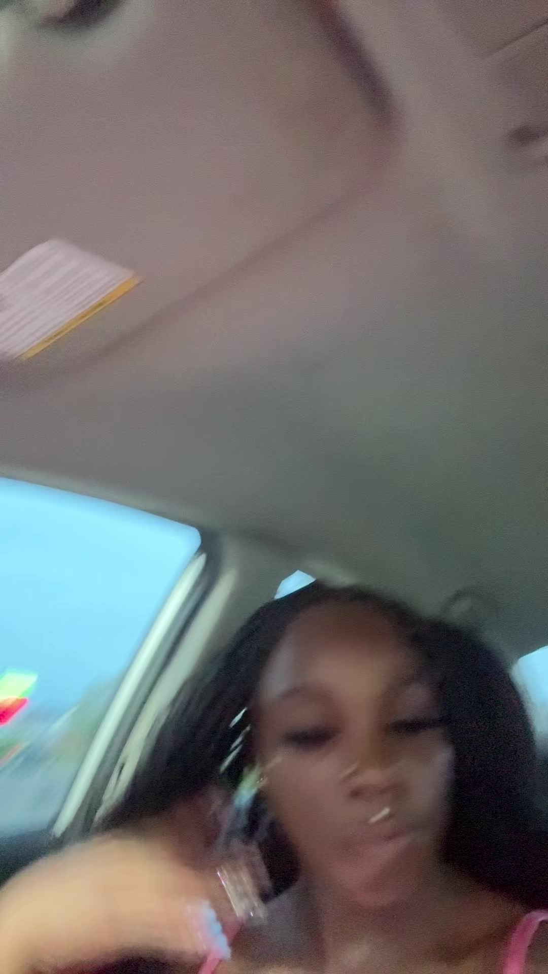 @Melymelzz💕