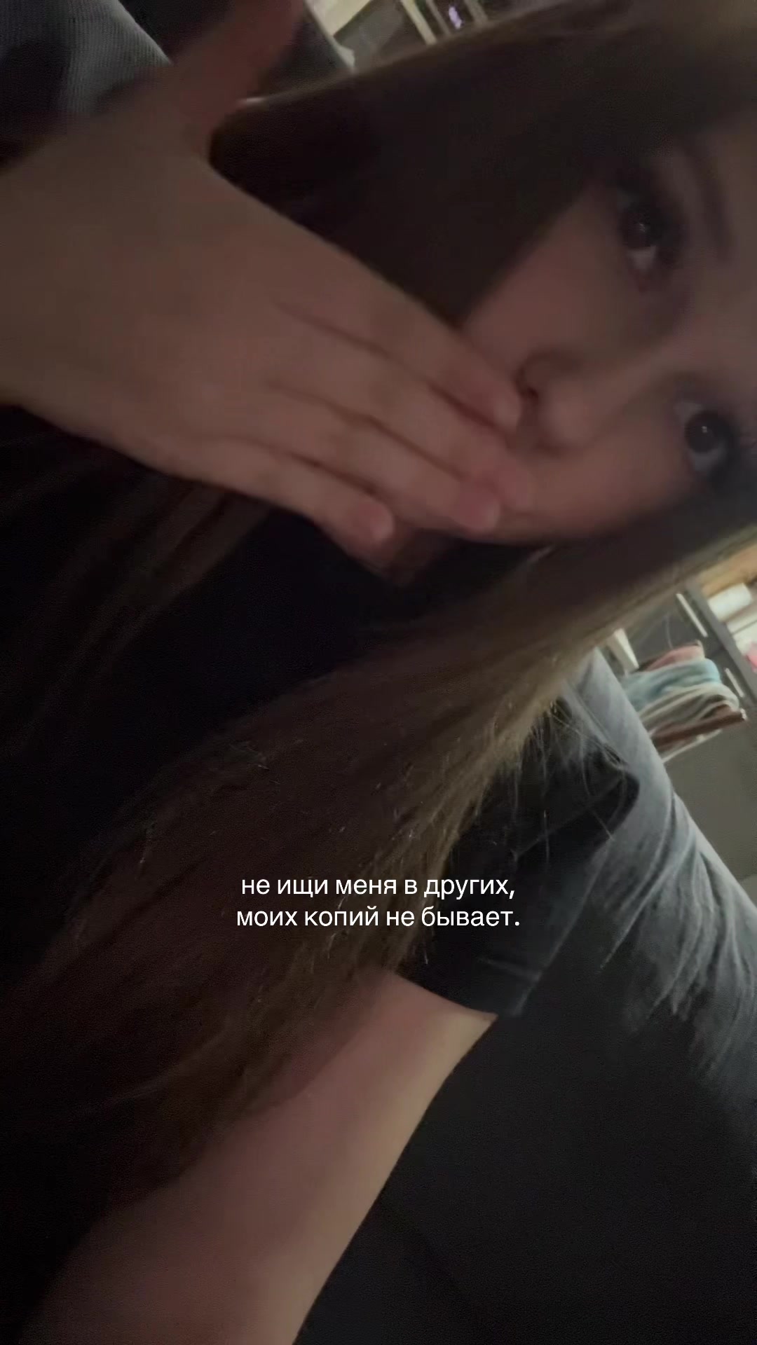 @vikkyqsqw