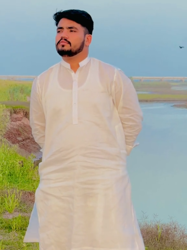 @Mr_zaheer_08