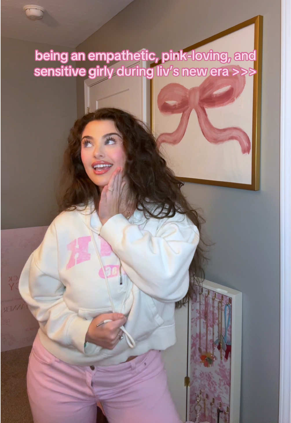 @Ellie Raine Glancy 𝜗𝜚