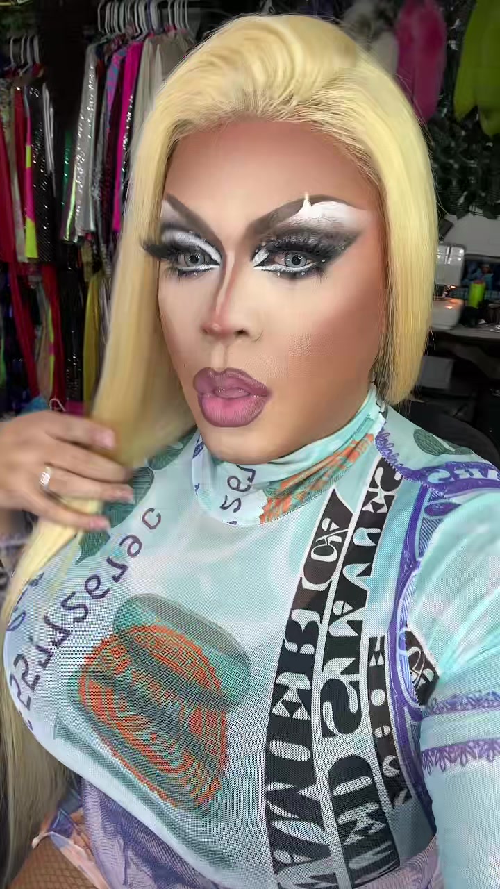 @𝕁𝕒𝕪ℝ𝕖𝕪🏳️&zwj;🌈