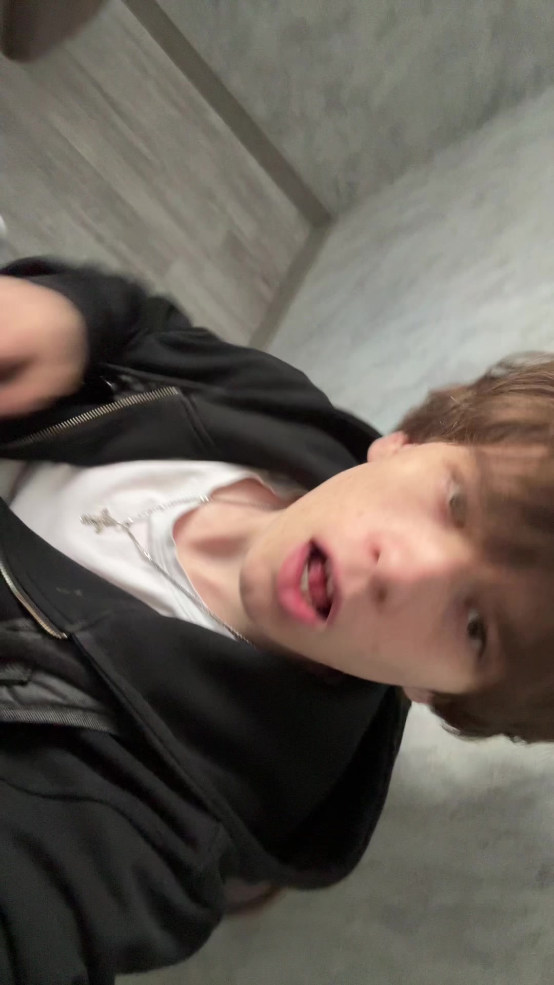 @хз