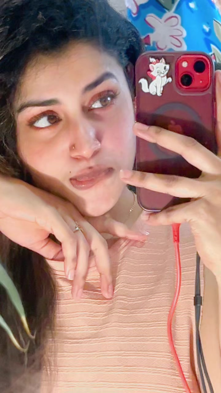 @Taniya >•🧚♀🇱🇰 🇰🇼