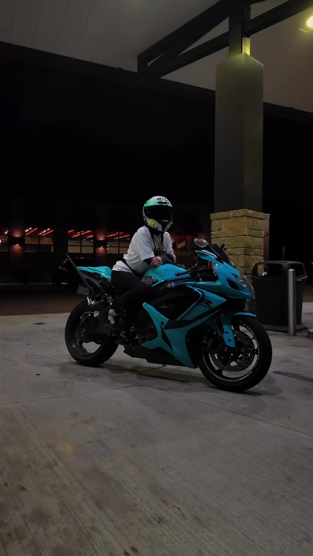 @Holygsxr&reg;️