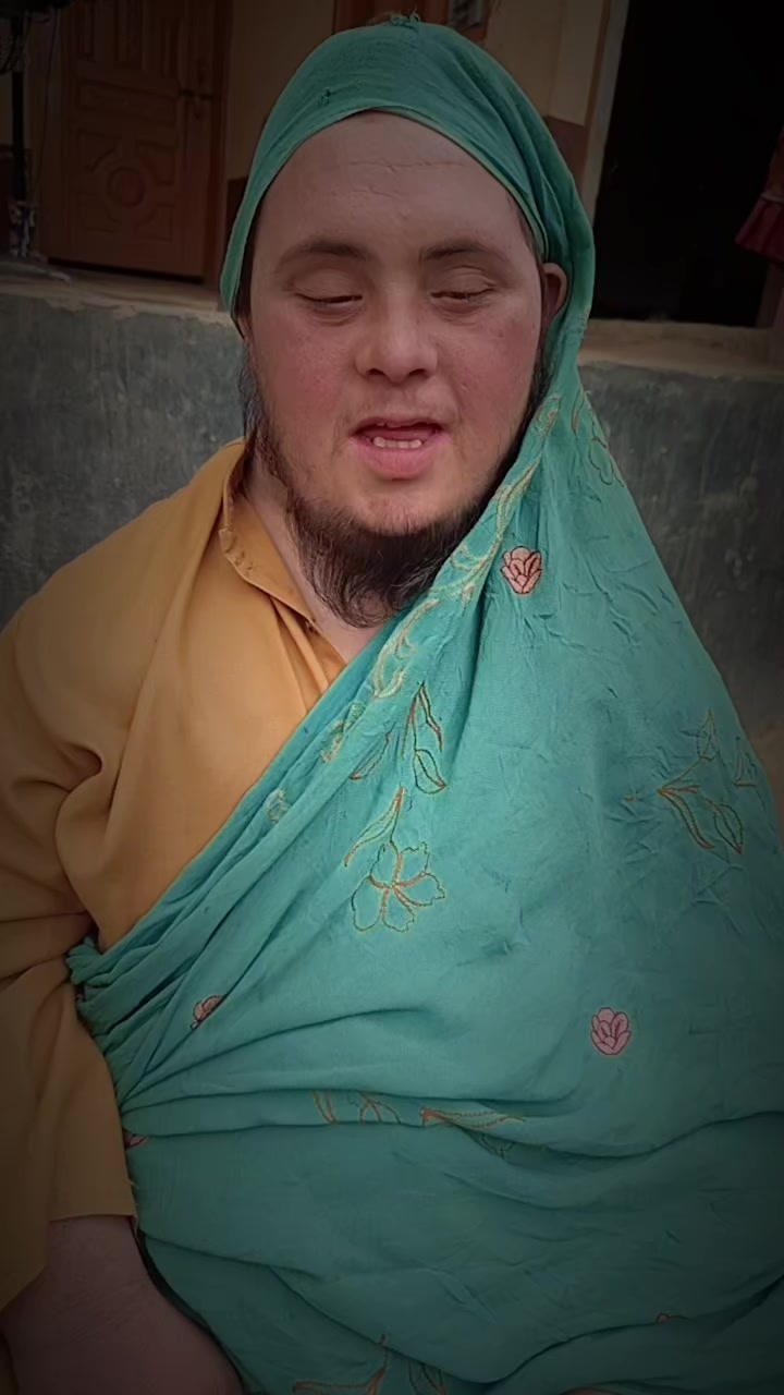@momand7773