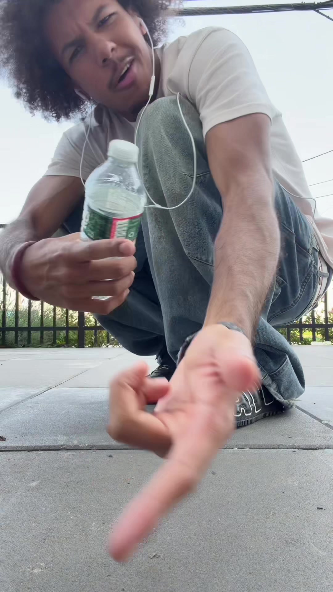 @v