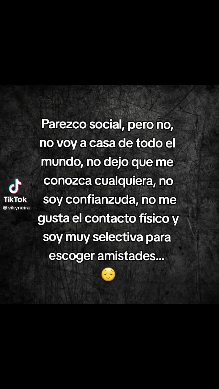 @Noemy🦋💚