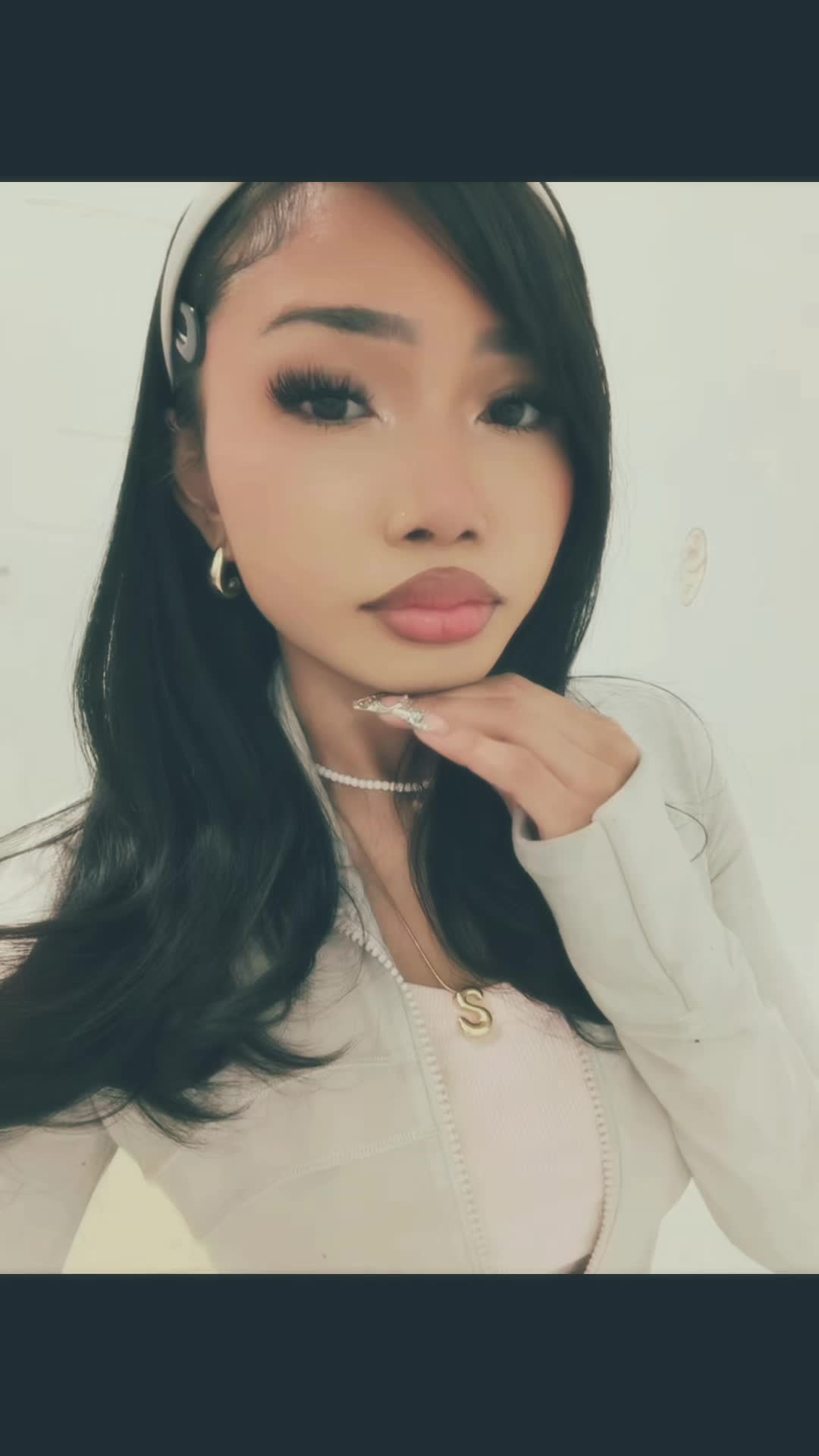 @️