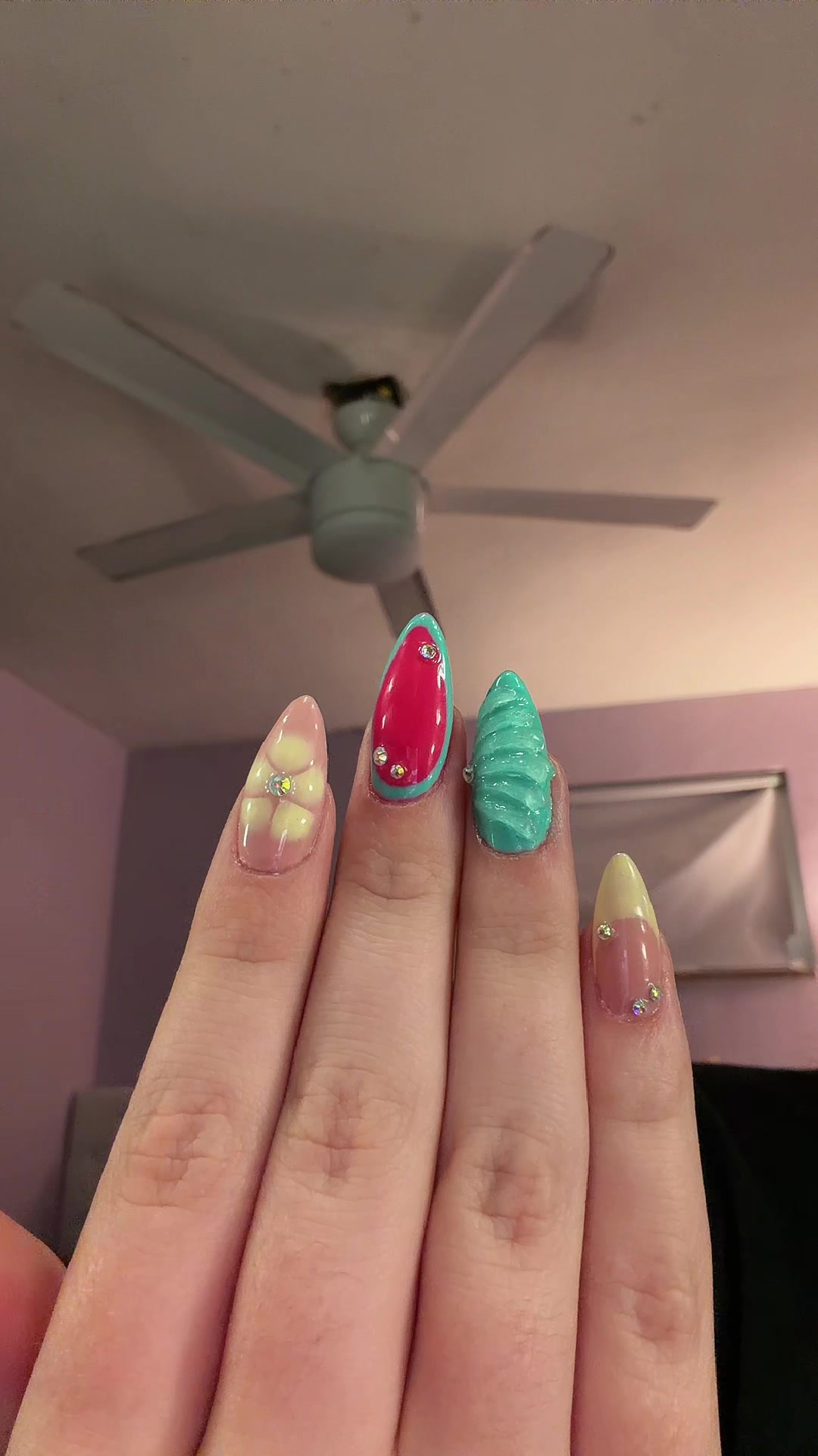 @𝑀𝒾𝓀𝒶𝓎𝓁𝒶