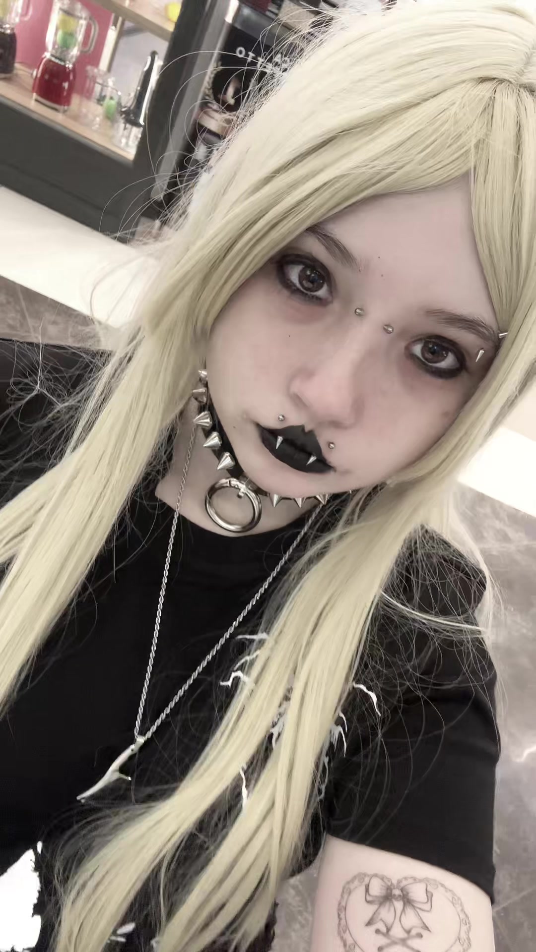 @Белис🧟&zwj;♀️