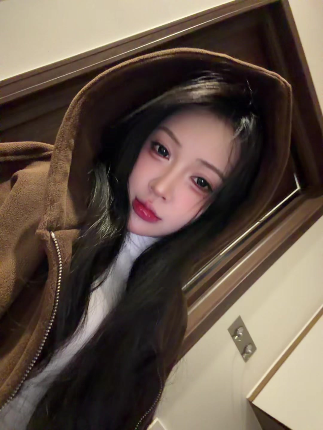 @𝑺𝒂𝒓𝒂𝒉 🦋
