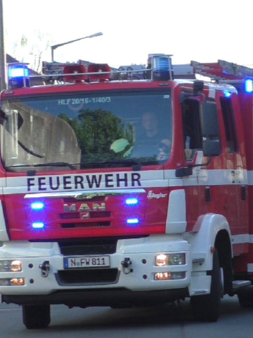 @Blaulicht_filmer_bw