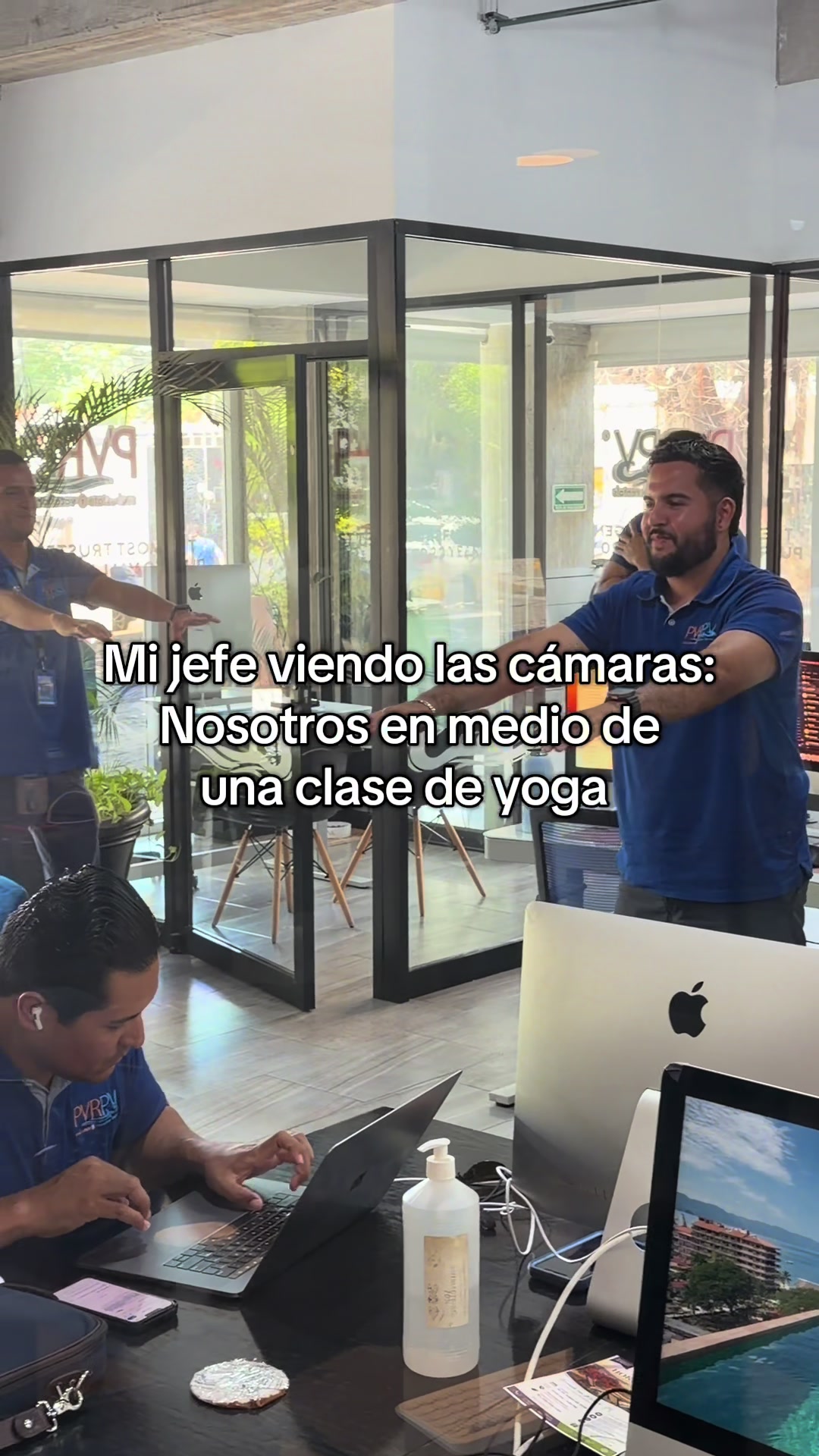 @Javier Urrutia