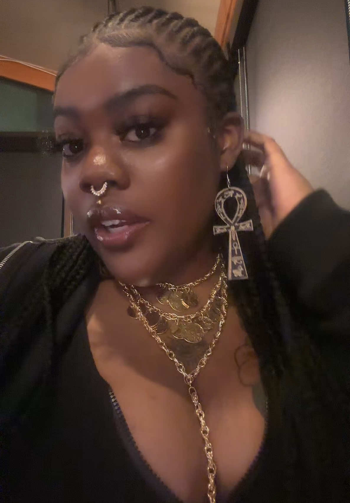 @𝗦𝗮𝘀𝗵𝗮🦋™️