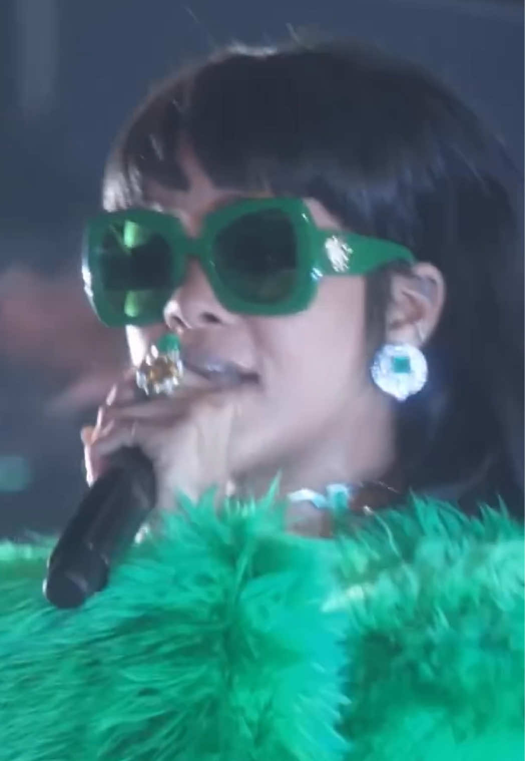 @Female RNB