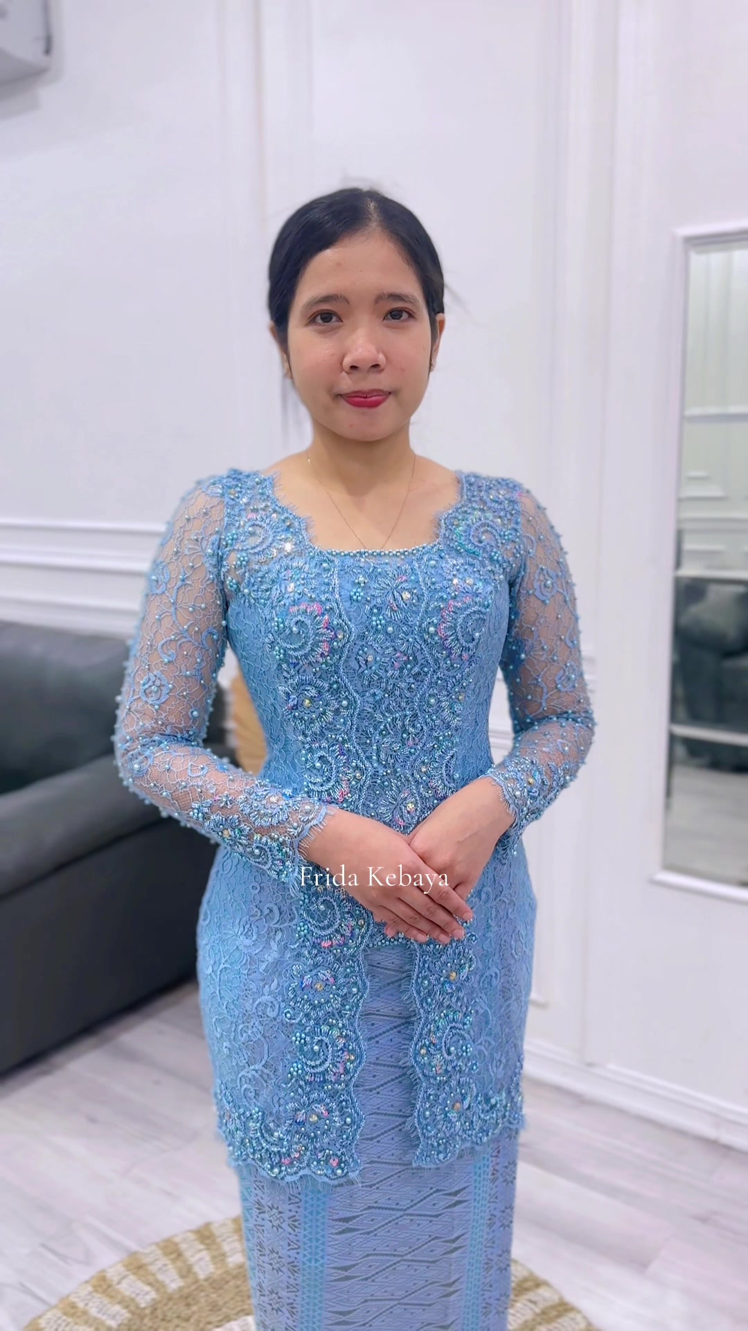 @Frida_Kebaya