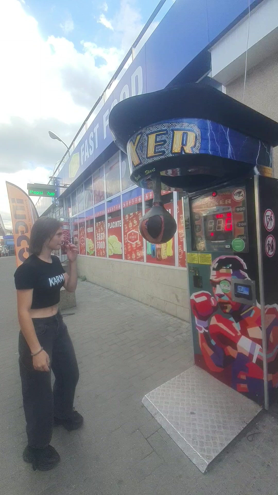 @M&icirc;ndrescu D/V