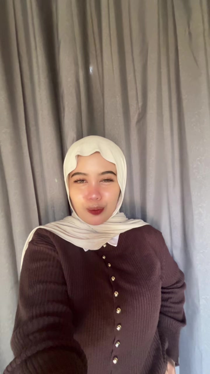 @Fatimaa