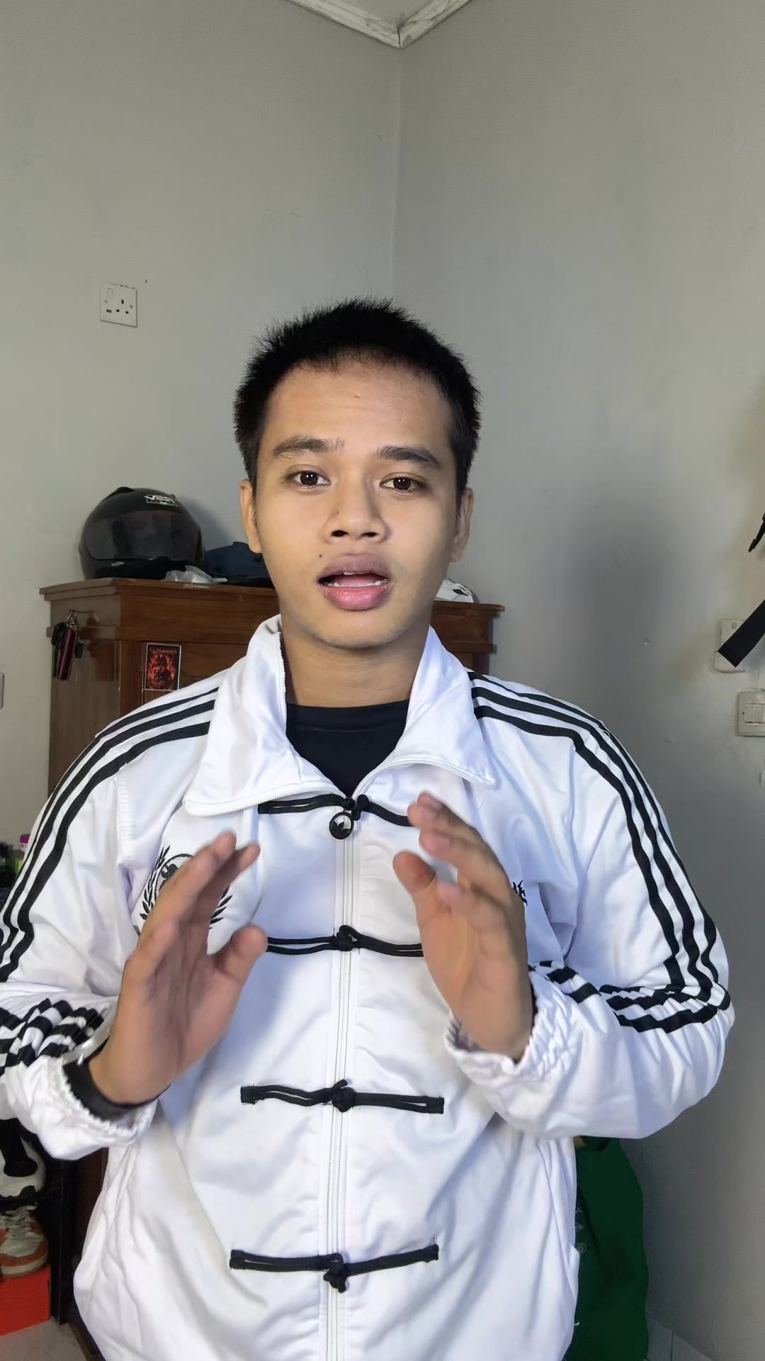 @kurniawannnnn
