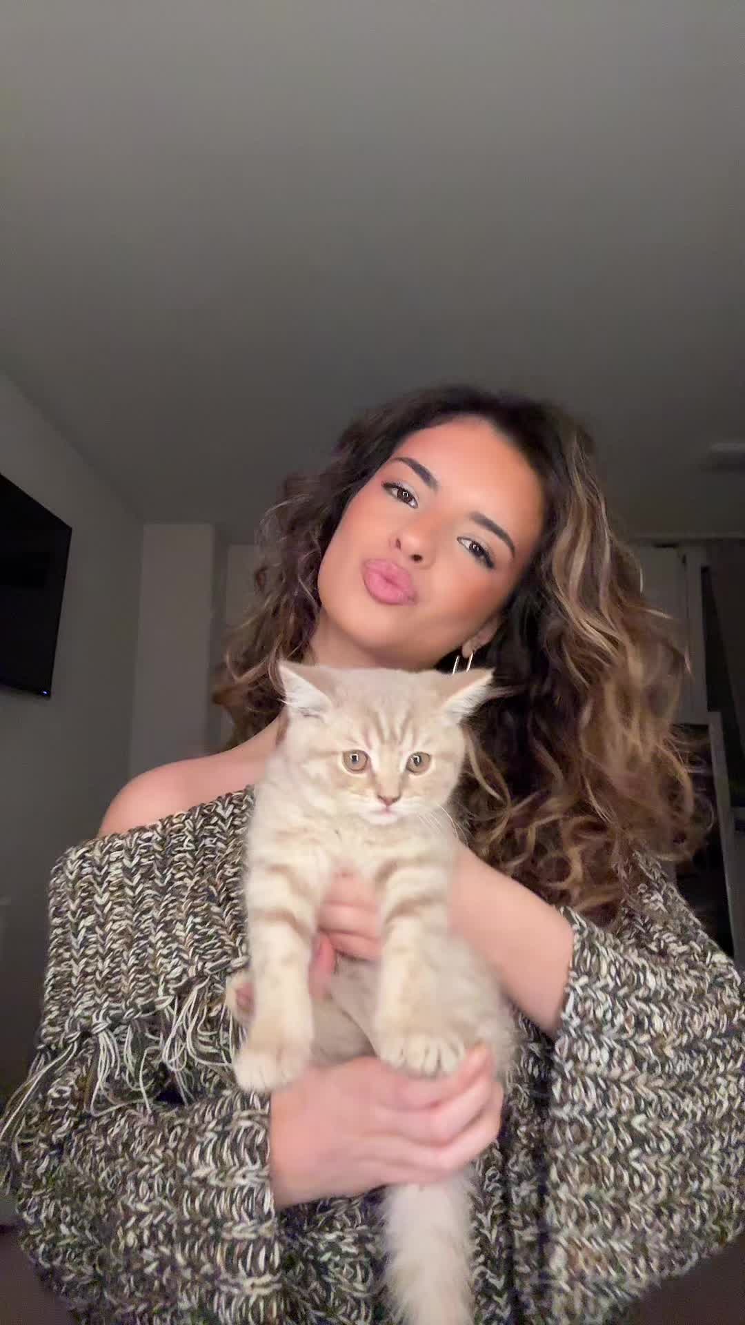 @lauraspaqiii
