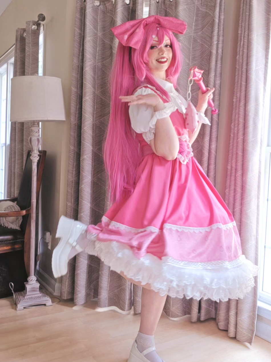 @ʙᴜɴɴɪ 🐇 🔜 Momocon