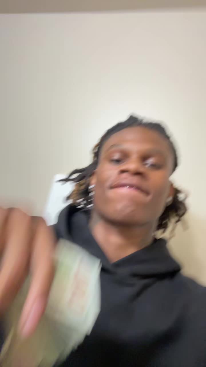 @DJaes345
