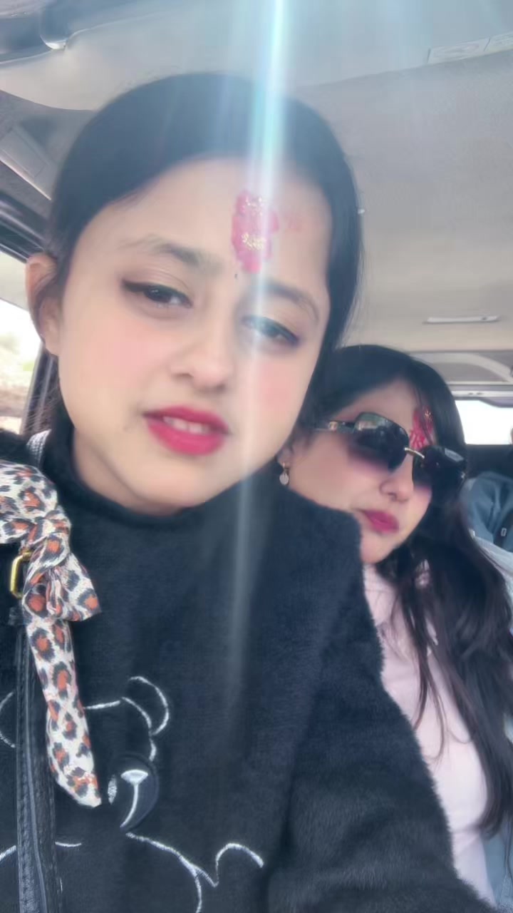 @Nur