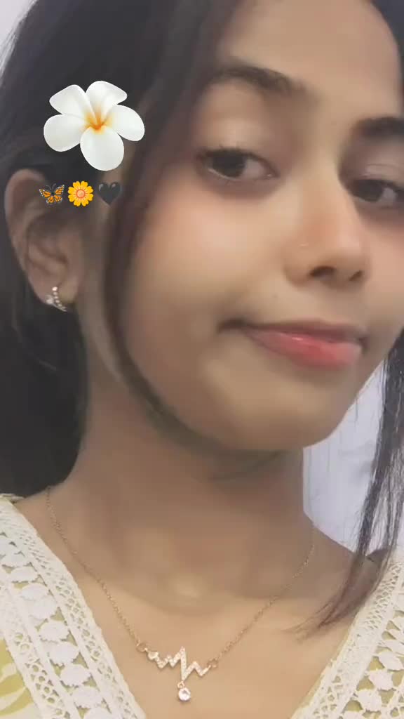 @🦋