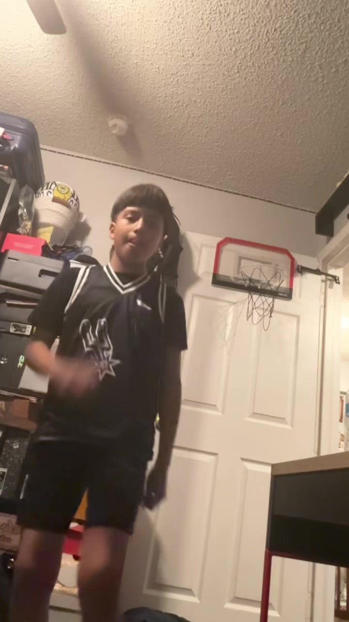 @Djhoops