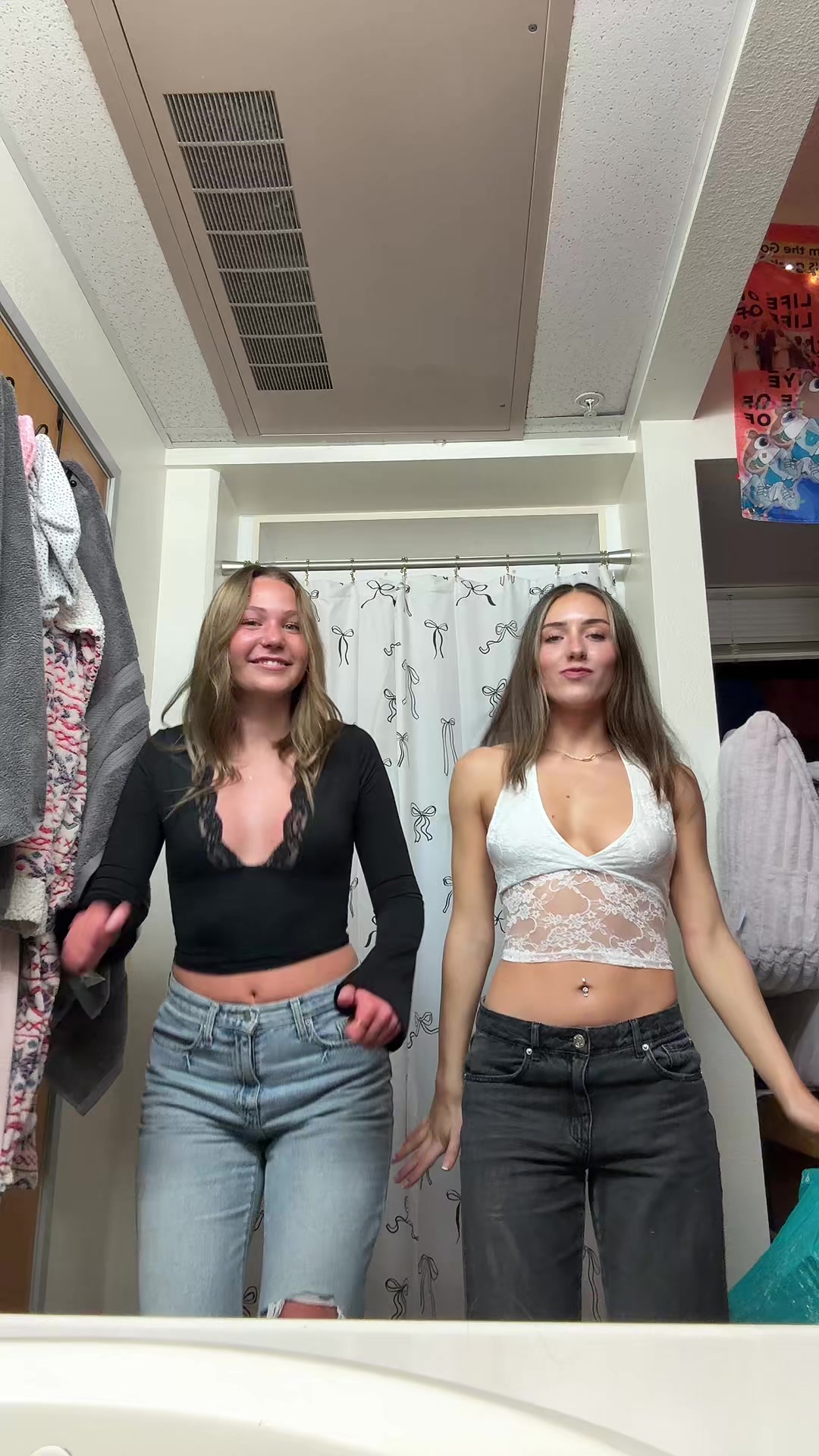 @bella