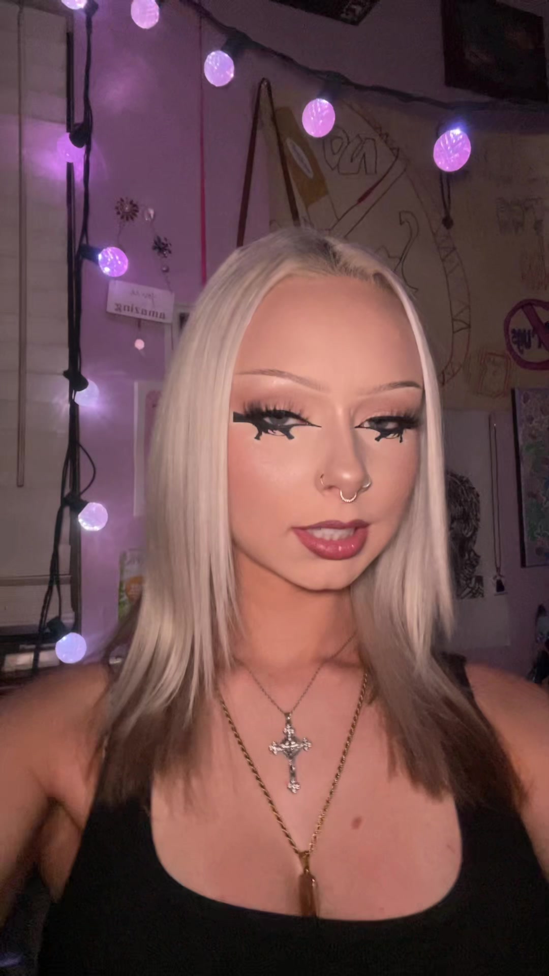 @🧐