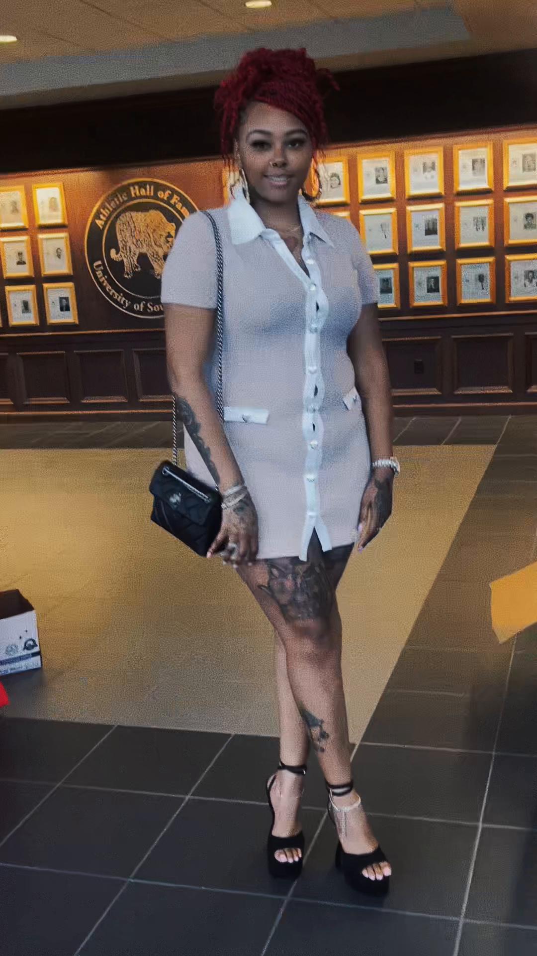 @Cindylou__