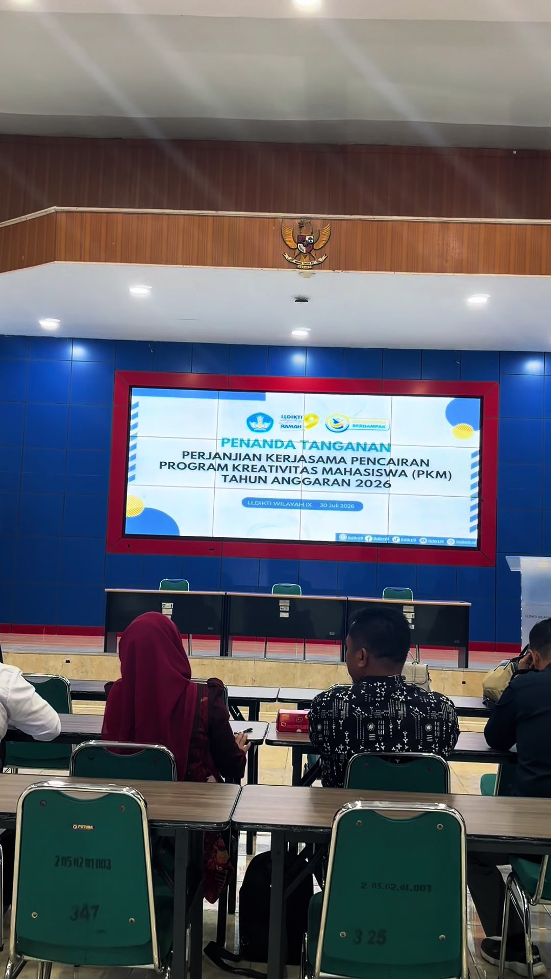 @Universitas Almarisah Madani