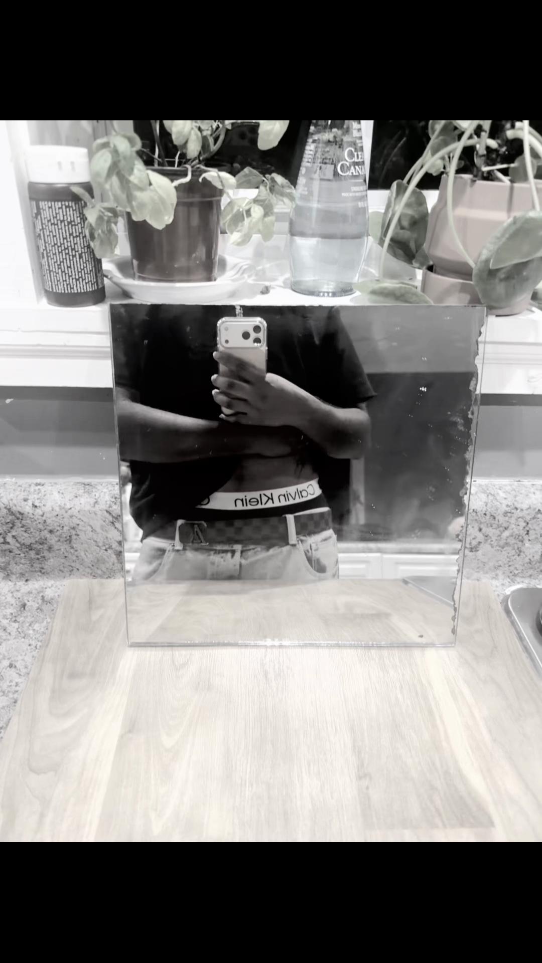 @Carlos🤍🕷️