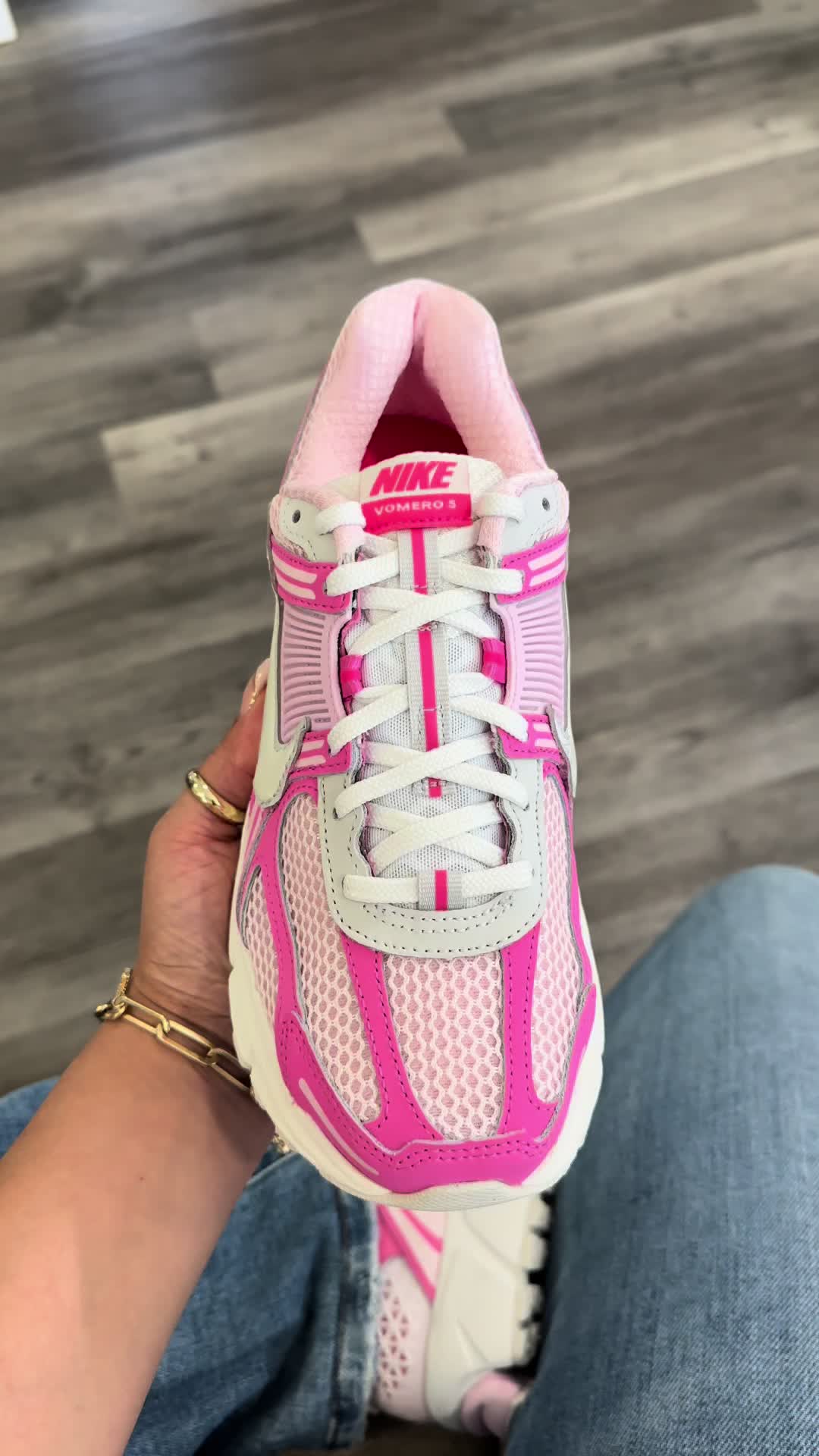 @levelupkickz