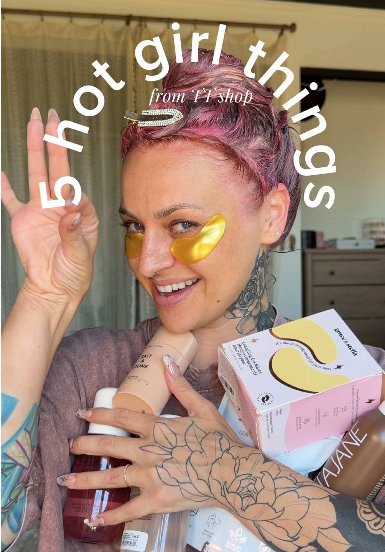 @Megan&ensp;Renee