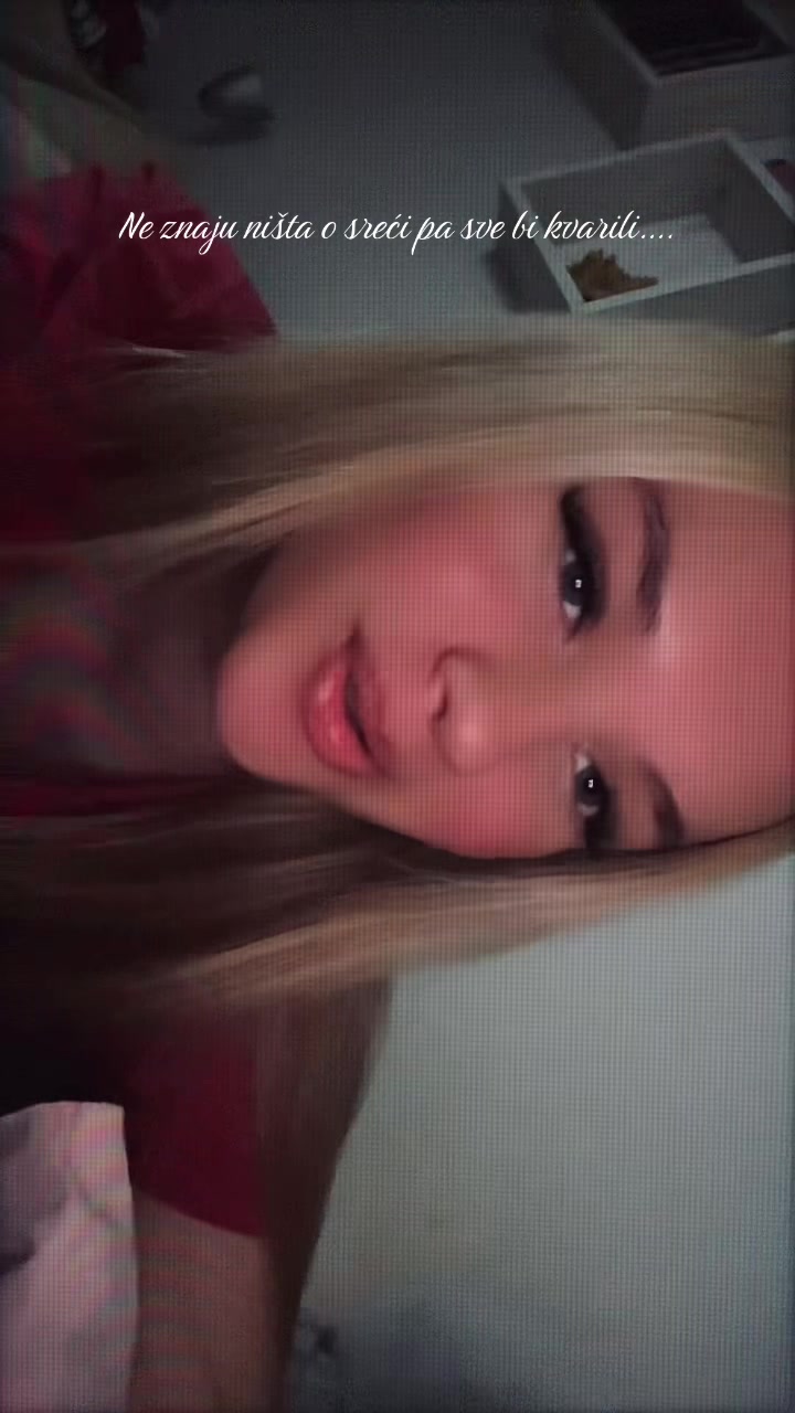 @jelenaaas0
