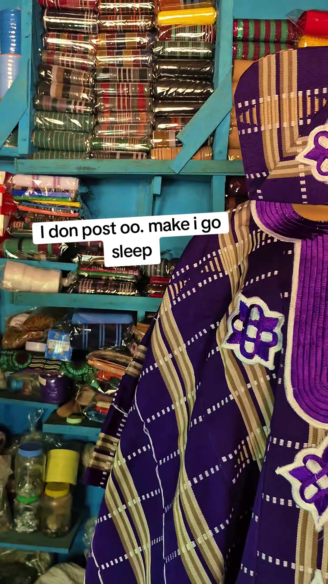@asooke weaver/vendor in ibadan