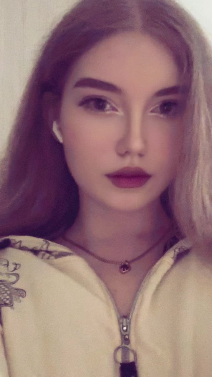 @Злата Кисс🐾