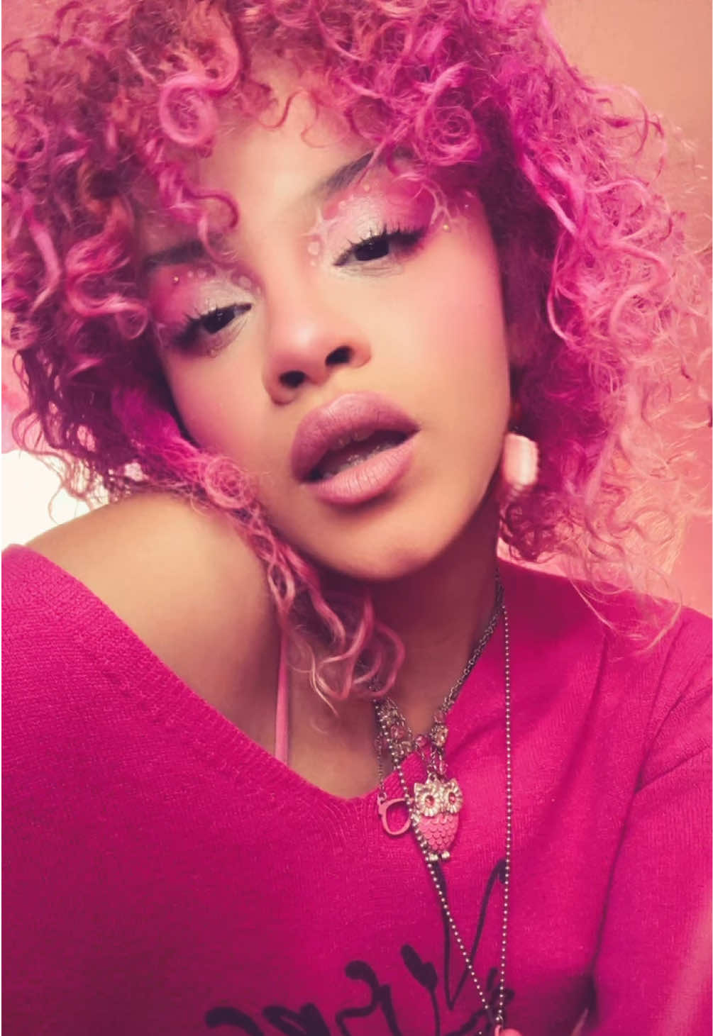 @kat ⚢ irl bonnibel ! 🍭