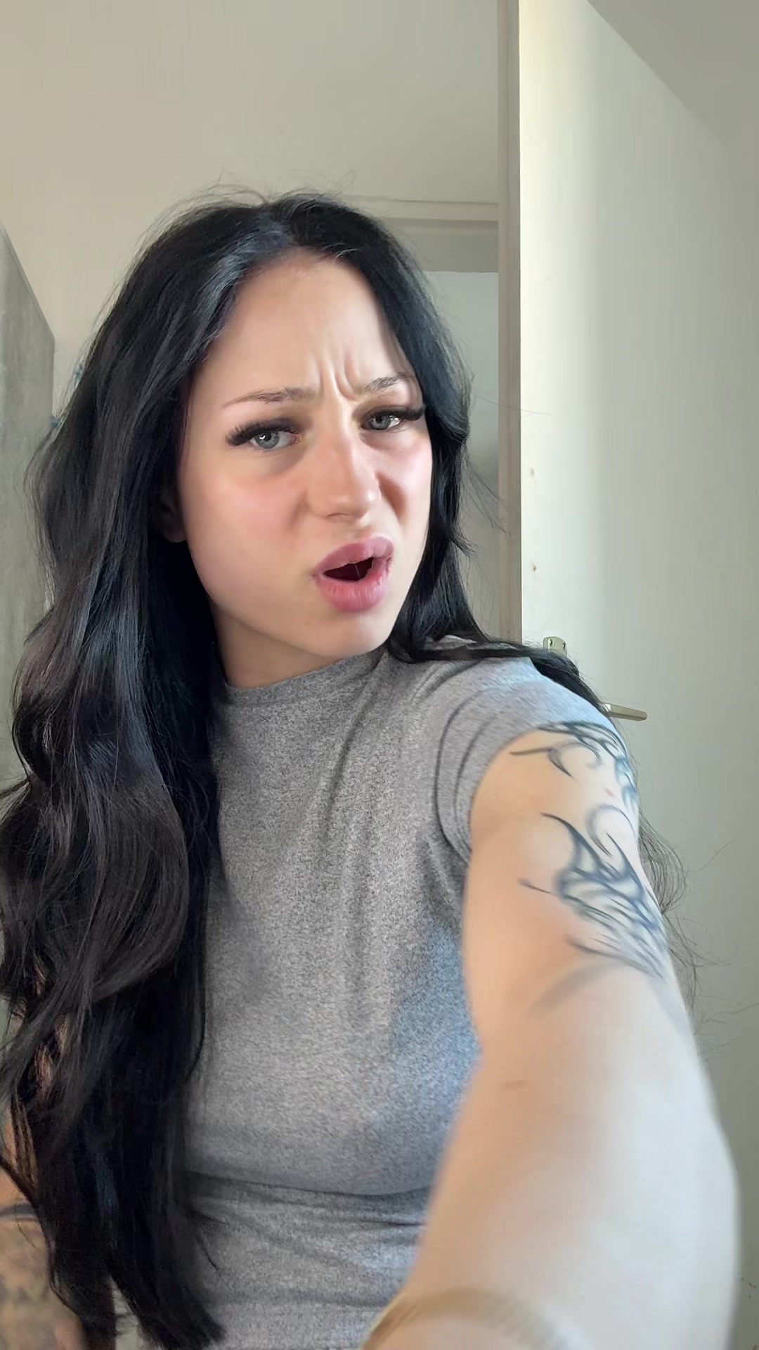 @antoinette_noir