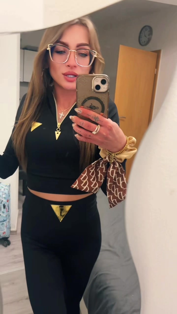 @Roxana Pecak (Szmajda)