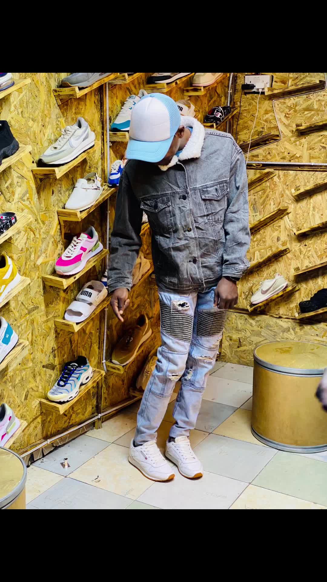 @SM CLOSET👣👻
