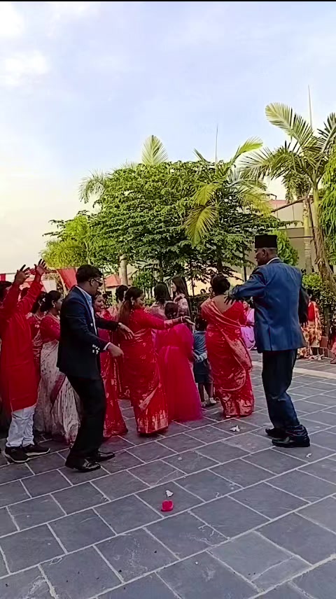 @Reesika Ratna Reesik