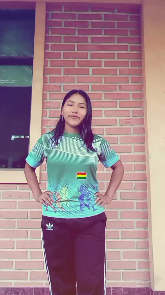 @shinahoteñita🍒🇧🇴