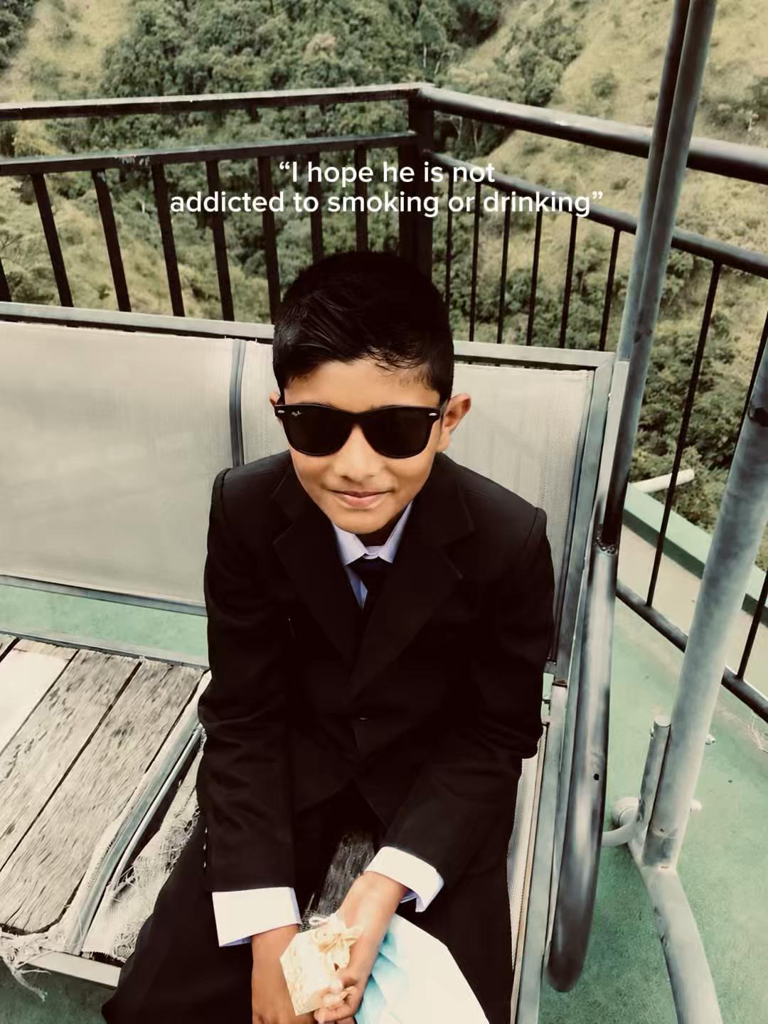 @🕷️