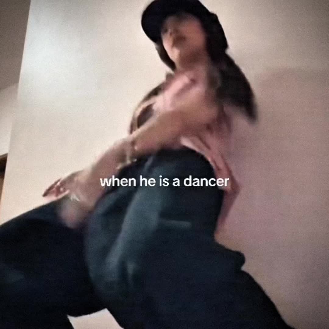 @v1vid.y4z