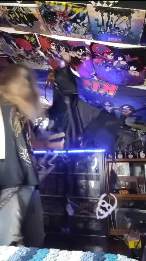 @Hellhammer13
